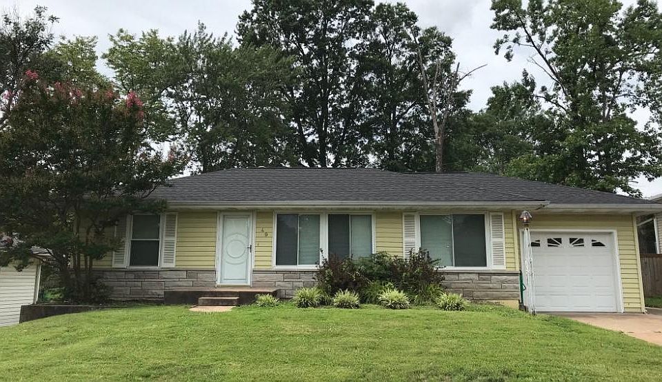 1st image of 49 Buckley Meadows Dr