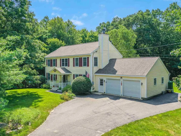 13 Colonial Drive, Litchfield, NH 03052