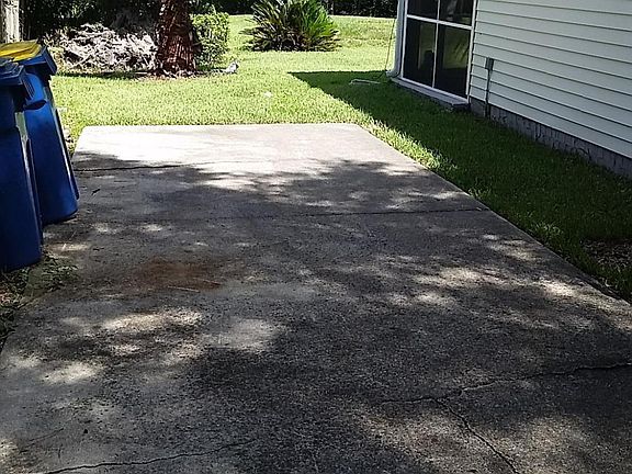 4th image of 15157 REEF Drive N