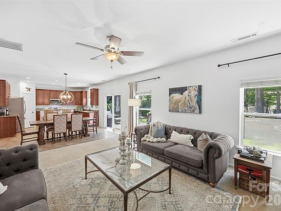 2nd image of 3041 Kilbeggan Dr