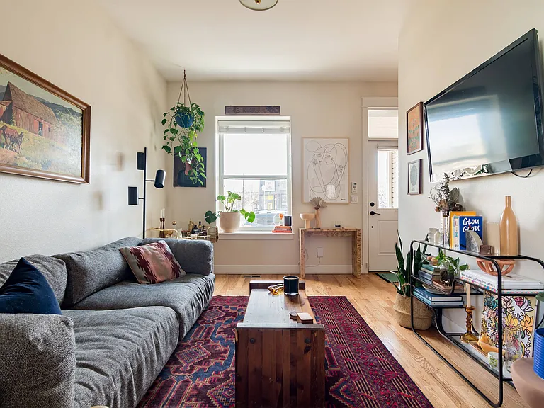 3257 N Williams St — Photo 8