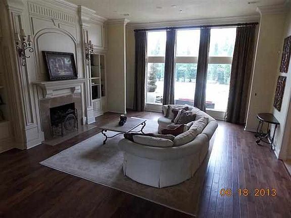 5th image of 5230 Fairmont Dr