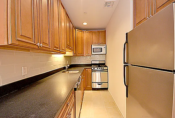 Rented by Vision Group | media 11