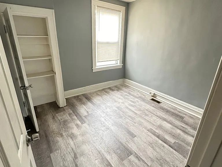 4114 Eierman Ave — Photo 6