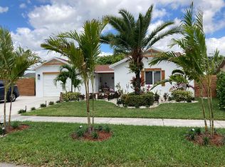 5737 NW 194th St, Hialeah, FL 33015