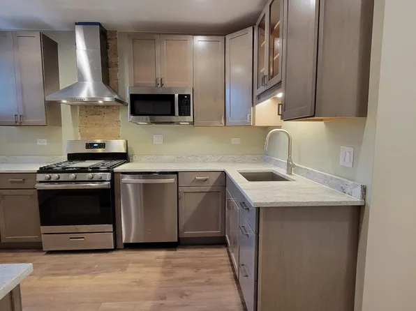 3535 N Sheffield Ave #2S, Chicago, IL 60657