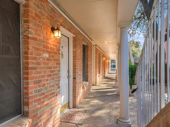 3rd image of 1240 Barton Hills Dr APT 115