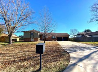 1050 S Beech St, Wichita, KS 67207
