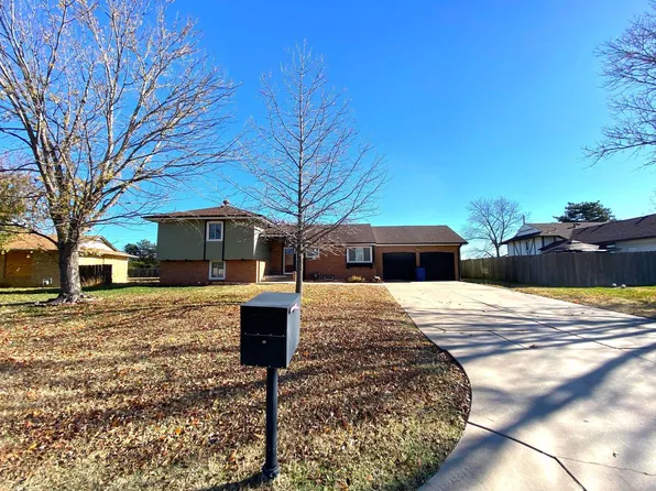 1050 S Beech St, Wichita, KS 67207