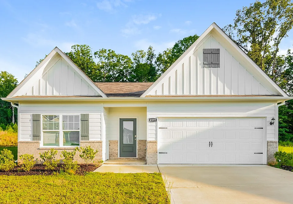 4577 Morgan Dr