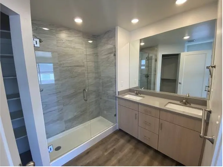 153 W Autumn Ln — Photo 43