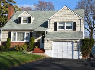 130 Vinton Cir, Fanwood, NJ