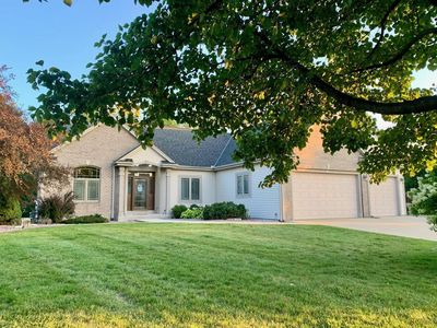 3079 West Yorkshire CIRCLE, Franklin, WI, 53132