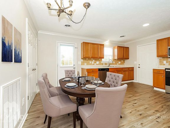 4th image of 2047 Gardendale Dr
