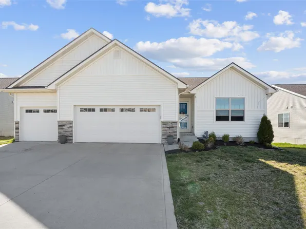 528 Shiloh Rose Pkwy NW, Bondurant, IA 50035