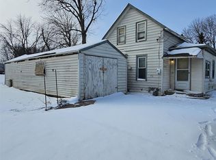 321 E 4th Ave, Lennox, SD 57039