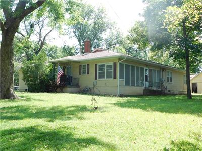 123 E Allison St, Nevada, MO, 64772