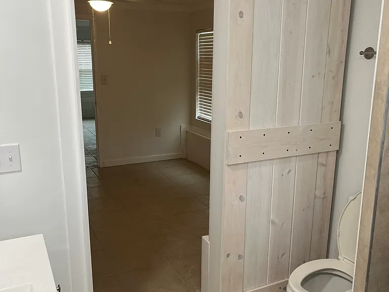 5439 Ornacor Ave — Photo 44
