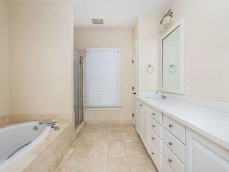 142 Wappoo Creek Dr #9 — Photo 24