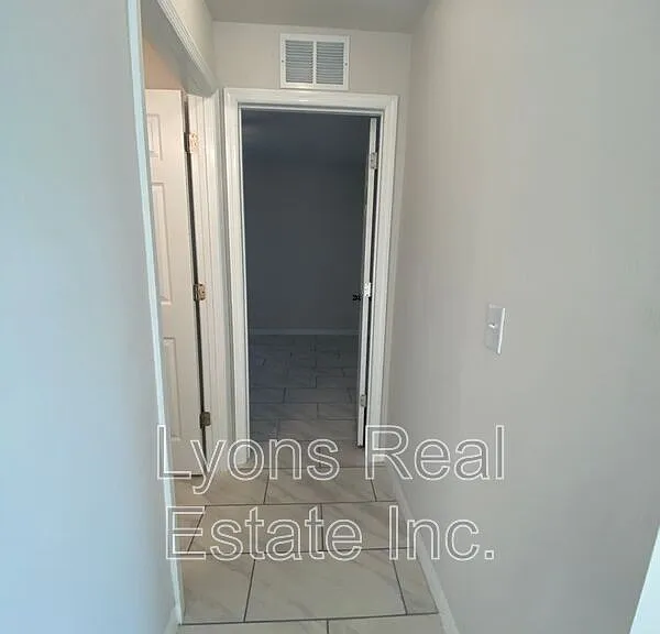 2941 Skyline Blvd — Photo 10