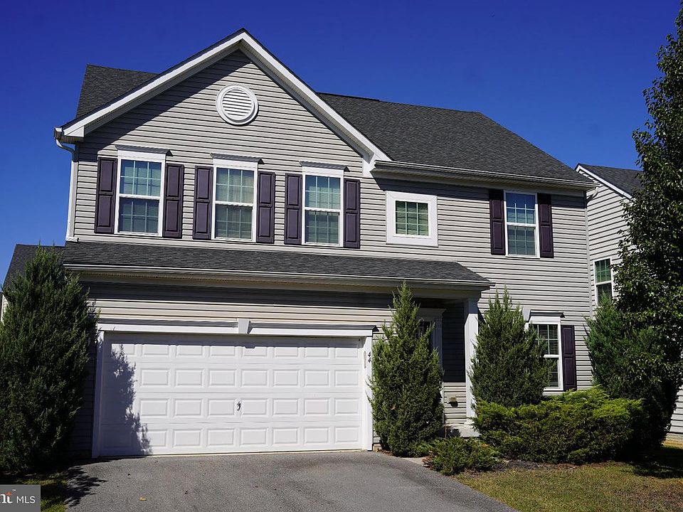 1st image of 44 Sirocco Ct
