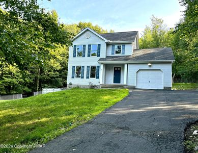 251 Devils Hole Rd, Cresco, PA, 18326