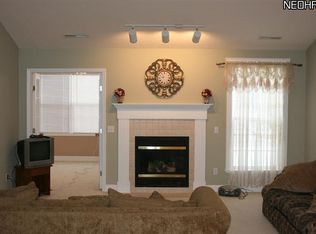 1472 Chesapeake Ave, Louisville, OH 44641