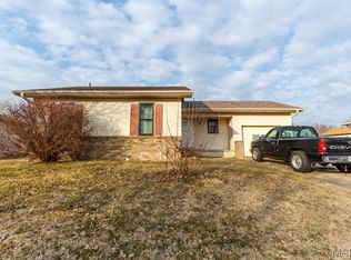 1121 Fowler Rd, Lebanon, MO 65536
