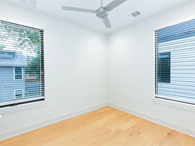 1116 Walton Ln #1 — Photo 14