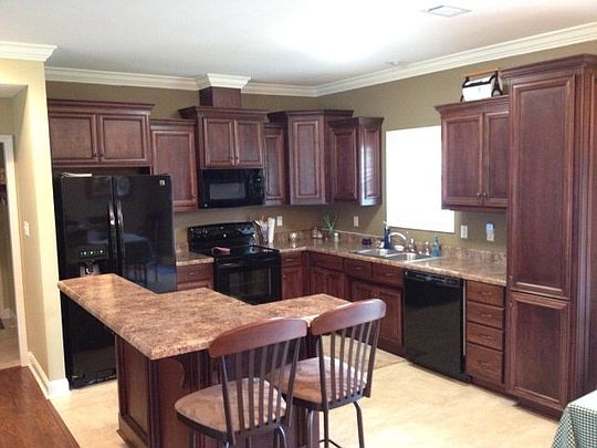 4th image of 4188 Whithorn Way