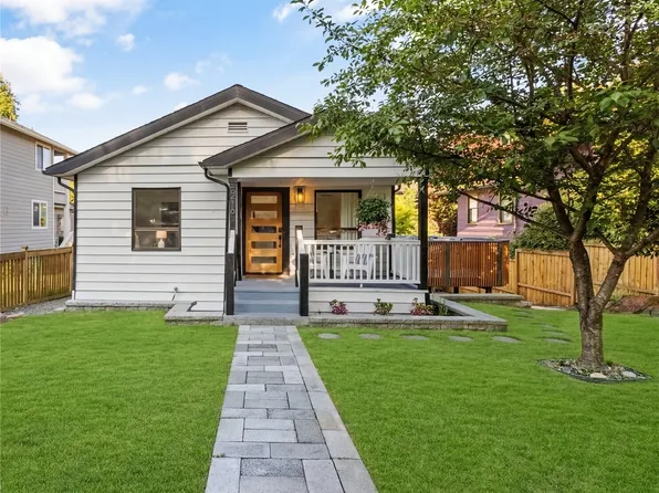 5216 40th Avenue SW, Seattle, WA 98136