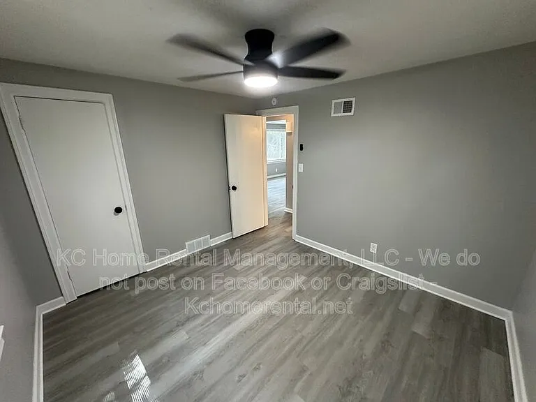 11636 W 68th Ter — Photo 17