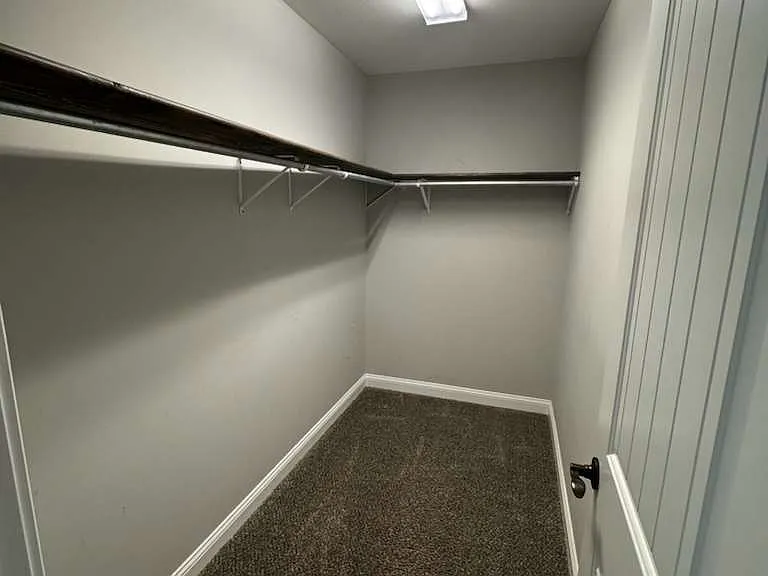 3858 Maliki Dr — Photo 35