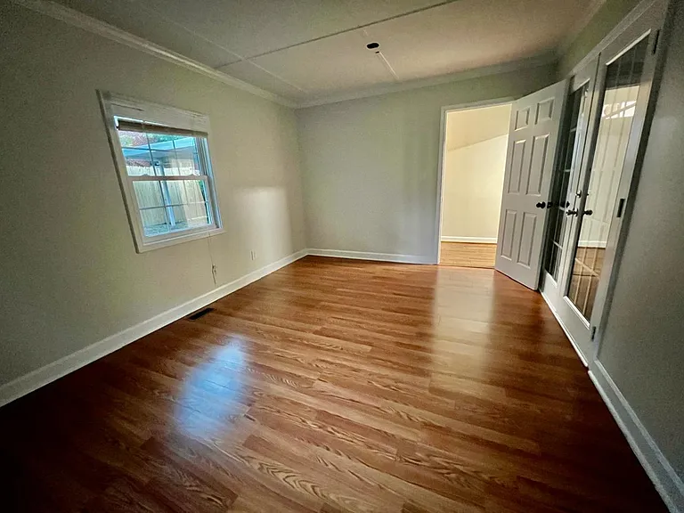 4413 James Rd — Photo 8