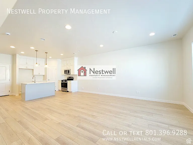 3728 S 3300 W — Photo 9