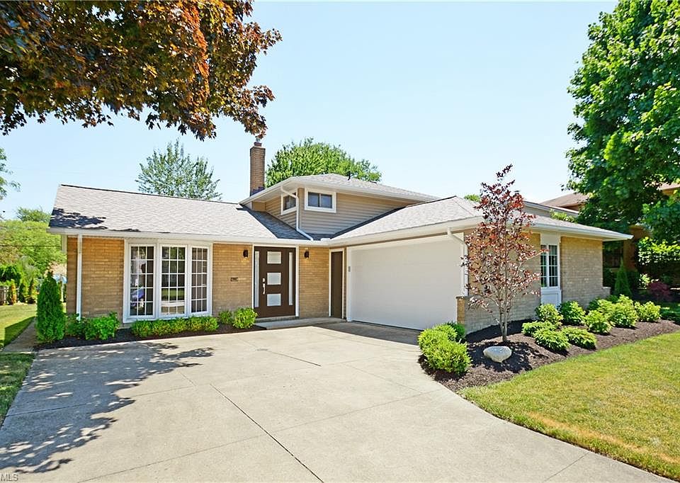 1st image of 3465 Chrisfield Dr