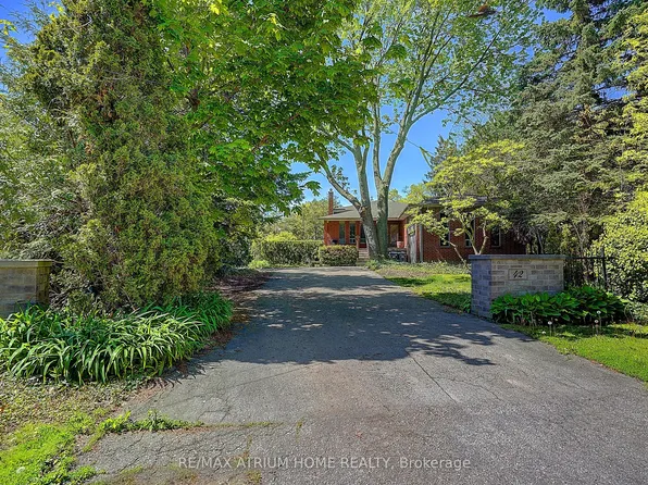 42 Cumberland Dr, Mississauga, ON L5G 3M8