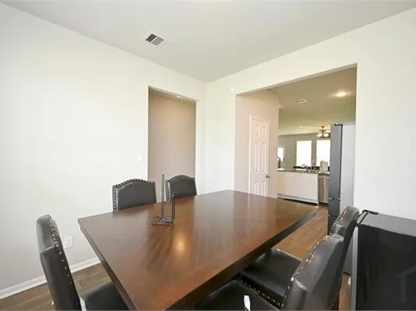 4619 Ehrlich Ct, Rosenberg, TX 77471