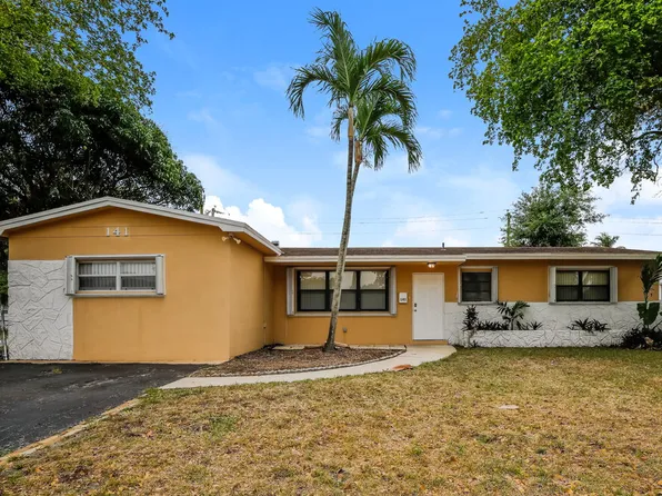 141 NW 76th Ter, Hollywood, FL 33024