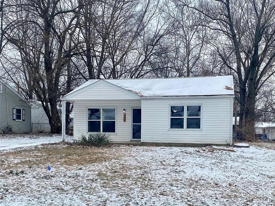 1st image of 340 Brackleigh Ln
