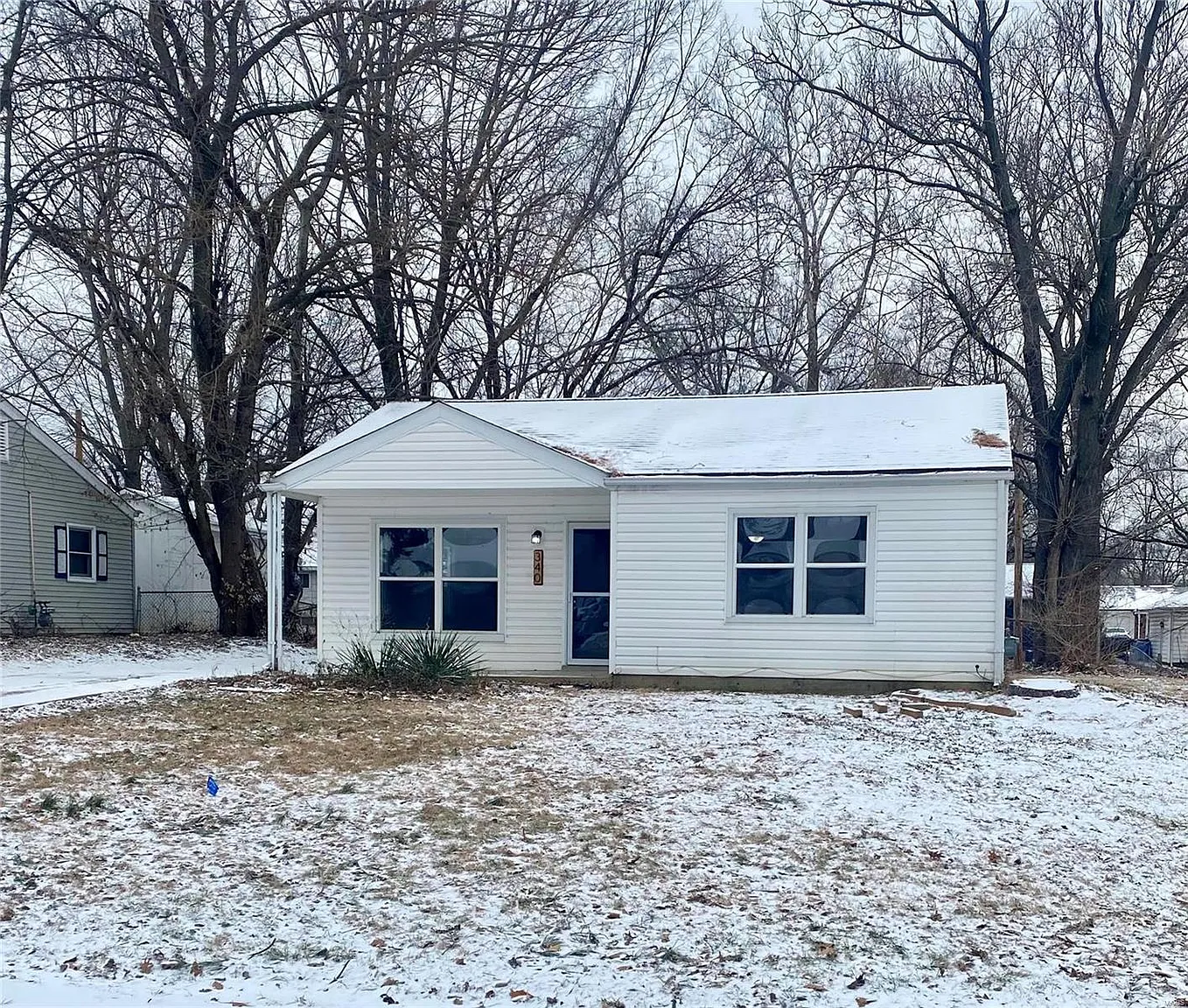 340 Brackleigh Ln photo 1