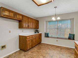 1431 Cromwell Ct, Lancaster, TX 75134