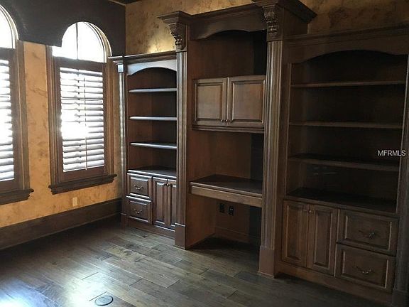 4th image of 5120 Fairway Oaks Dr