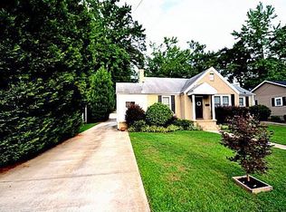 305 Grove Rd, Greenville, SC 29605