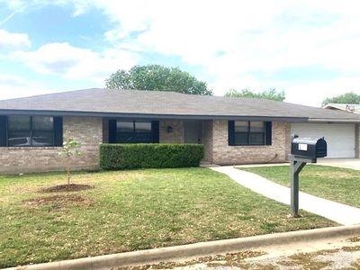 126 Crestwood Dr, Kerrville, TX, 78028