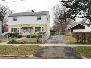 281 McGrath Ct, Stratford, CT 06615