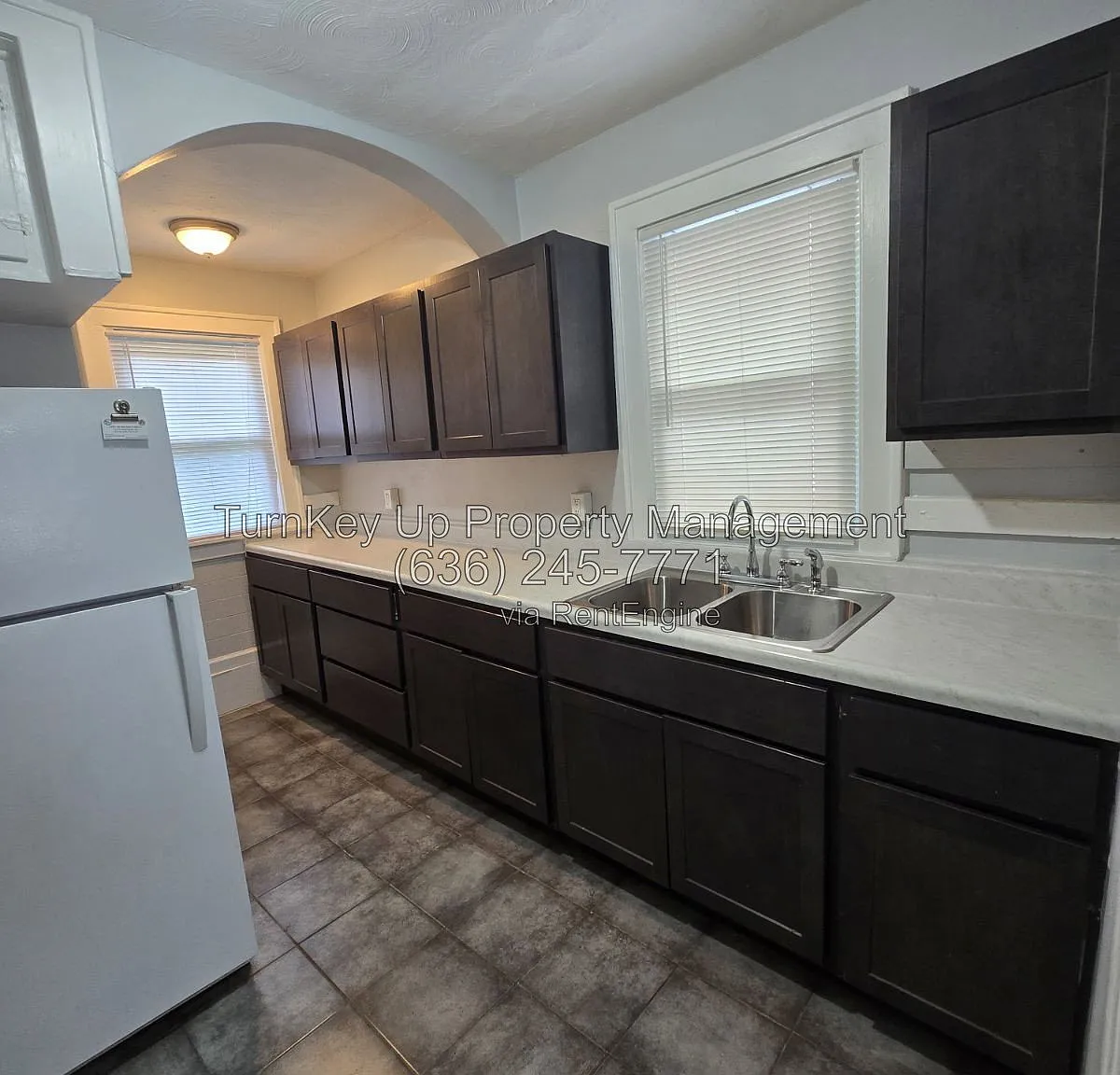 2 bed, 1.0 bath, 920 sqft, $1,200 — Photo 3