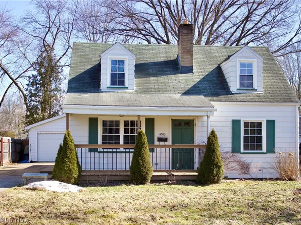 4013 Hopkins Rd, Youngstown, OH 44511