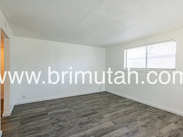 1539 S Green St #1-4-2 — Photo 2