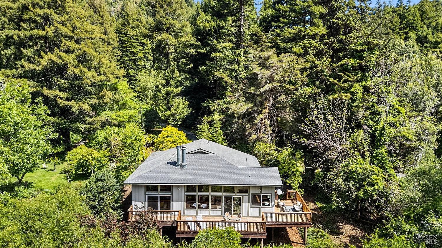 1365 Austin Creek Road - Photo 2
